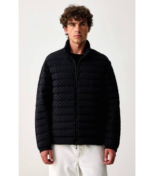 Куртка чоловіча на пуху чорна XM003510 Armani Exchange Куртка чоловіча на пуху чорна XM003510 Armani Exchange