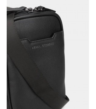 Сумка чоловіча чорна XM002587 Armani Exchange 3 - Respected-Person