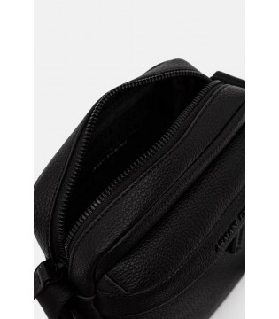 Сумка мужская черная XM003597 Armani Exchange 4 - Respected-Person