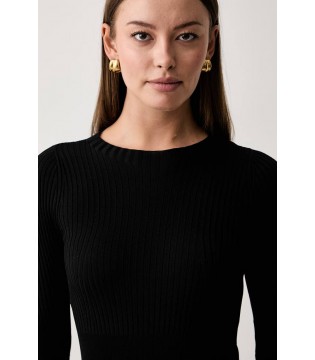 Платье женское "макси" вискозное черное XW002628 Armani Exchange  2 - Respected-Person