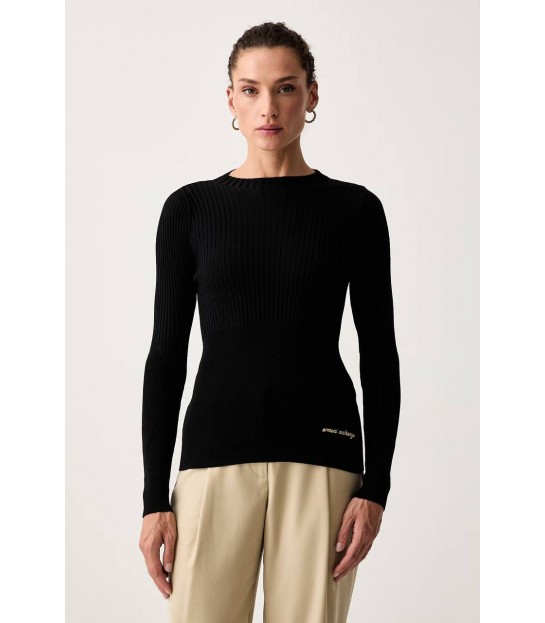 Свитер женский вискозный черный  XW002627 Armani Exchange  - Respected-Person
