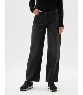 Джинсы женские "relaxed" черные XW000100 Armani Exchange