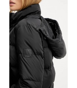 Куртка черная женская XW000228 Armani Exchange  2 - Respected-Person