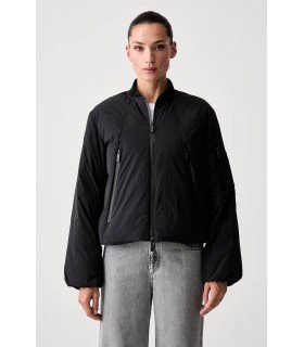 Бомбер женский черный  XW002431 Armani Exchange  - Respected-Person
