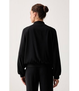Женска куртка-бомбер черная  XW002906 Armani Exchange 1 - Respected-Person