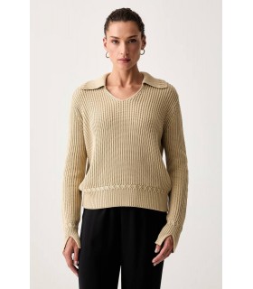 Свитер женский бежевий XW002629 Armani Exchange  - Respected-Person