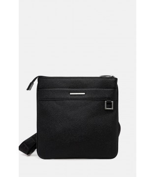 Сумка чоловіча зерниста шкіра чорна XM002039 Armani Exchange