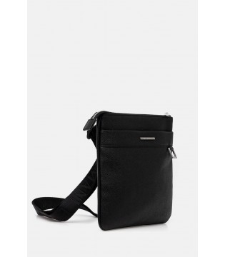 Сумка чоловіча зерниста шкіра чорна XM002039 Armani Exchange 1 - Respected-Person