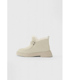 Ботинки женские замшевые молочные XW001675 Armani Exchange  1 - Respected-Person