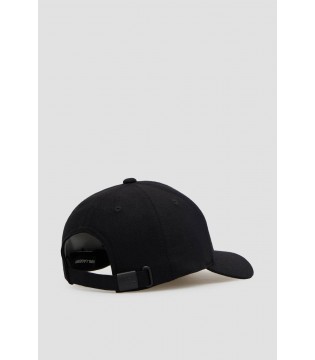 hover image