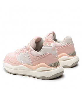 Кроссовки пудра GC5740RU New Balance 1 - Respected-Person